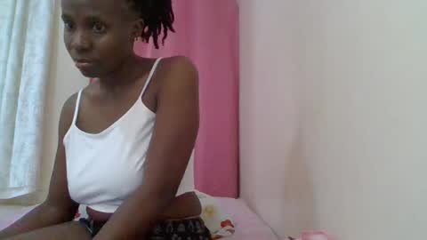Snapshot of cute_lizah chatting on 01.23.25 cute_lizah online show from 01.23.25