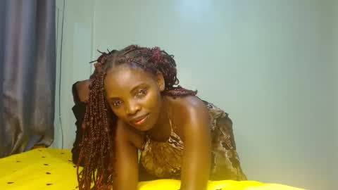 cute_lorna online show from 04.16.26