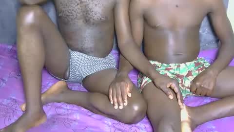 Snapshot of cute_love11 chatting on 10.21.25 sale AND OCHI online show from 10.21.25