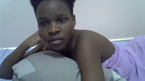 cute_marion online show from 02.18.25