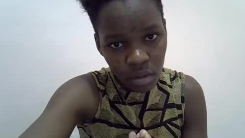 cute_marion online show from 02.21.25