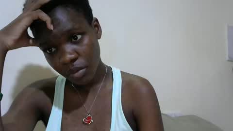 Snapshot of cute_marion chatting on 09.20.25 cute_marion online show from 09.20.25