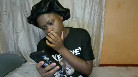 Snapshot of cute_marshal chatting on 02.15.26 cute_marshal online show from 02.15.26