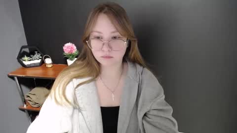 Veronica online show from 02.18.25