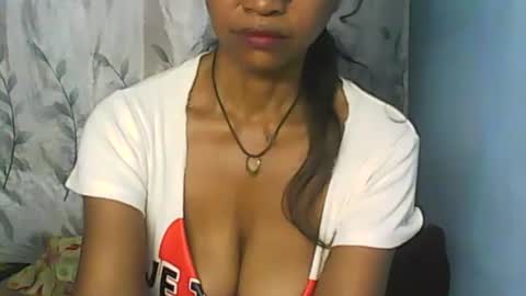 murielle online show from 02.20.25