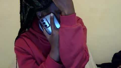 cute_roxie online show from 12.23.24