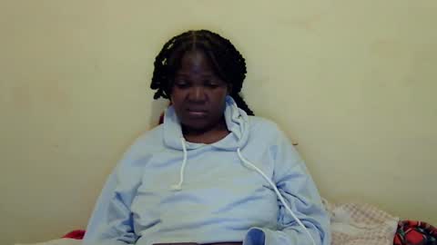 cute_roxie online show from 12.27.24