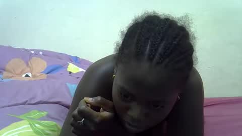 Snapshot of cute_saay chatting on 10.02.25 cute_saay online show from 10.02.25