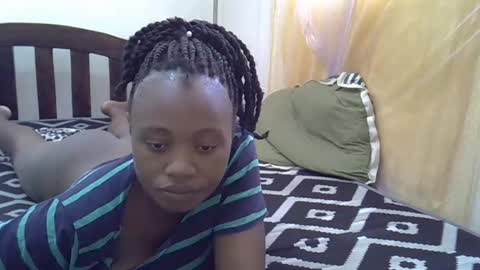 cute_savanna online show from 02.18.25