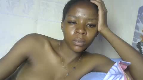 Snapshot of cute_sexy3 chatting on 03.08.25 SHARON online show from 03.08.25