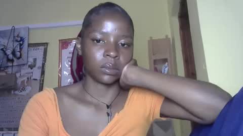 Snapshot of cute_sexy3 chatting on 11.13.25 SHARON online show from 11.13.25