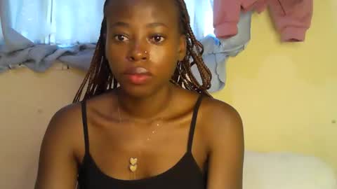 cute_sonny online show from 11.11.25