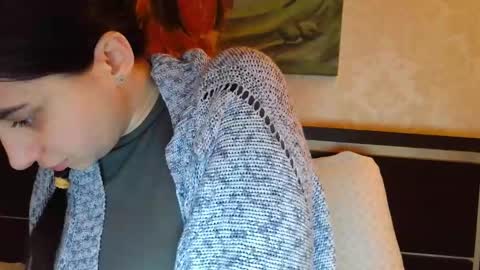 cute_strawberry_ online show from 02.23.25