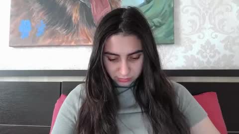 cute_strawberry_ online show from 03.02.25