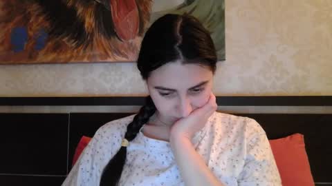 cute_strawberry_ online show from 03.02.25