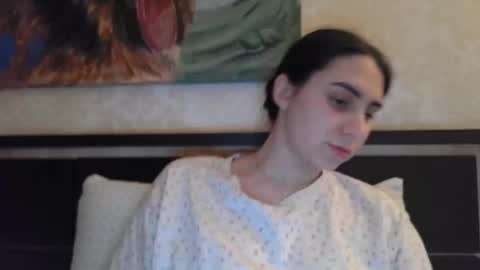 cute_strawberry_ online show from 03.12.25