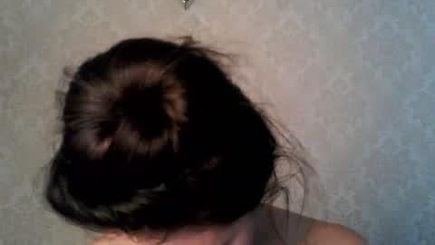 cute_strawberry_ online show from 10.27.25