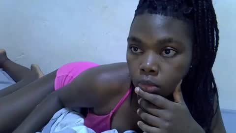 cute_tamara1 online show from 11.25.25