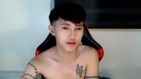 Snapshot of cuteasiancock98 chatting on 07.17.26 Steph online show from 07.17.26