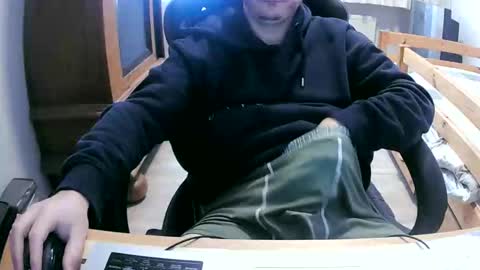 Snapshot of cuteboy090 chatting on 04.14.26 Cuteboy090 online show from 04.14.26