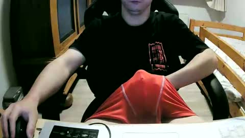 Snapshot of cuteboy090 chatting on 04.20.26 Cuteboy090 online show from 04.20.26