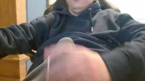 Snapshot of cuteboy090 chatting on 04.25.26 Cuteboy090 online show from 04.25.26