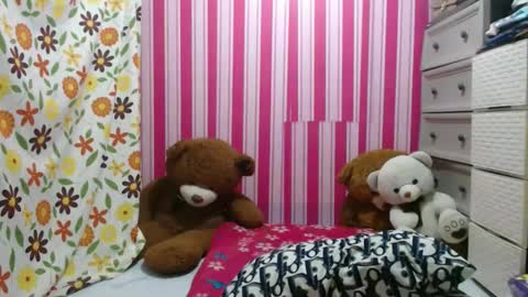 Snapshot of cutecindy2000 chatting on 09.25.25 cutecindy2000 online show from 09.25.25