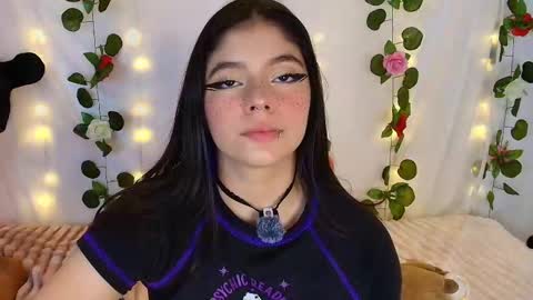 Snapshot of cutee_andrea chatting on 02.16.26 Andrea 3 online show from 02.16.26