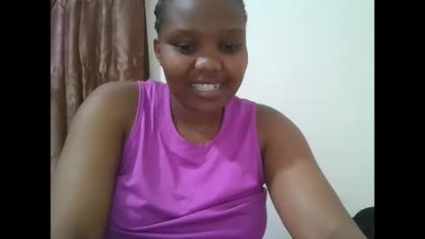 Snapshot of cuteebony2 chatting on 10.13.25 Sheila online show from 10.13.25