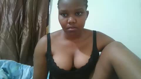 Snapshot of cuteebony2 chatting on 10.24.25 Sheila online show from 10.24.25