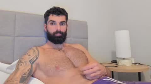 cuteeboy online show from 01.04.25