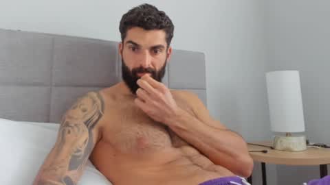 cuteeboy online show from 01.04.25