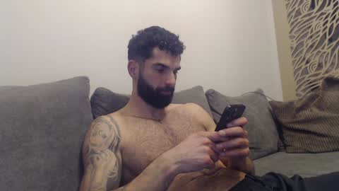 cuteeboy online show from 01.18.25