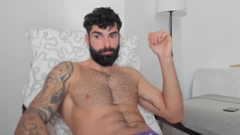 cuteeboy online show from 02.04.25