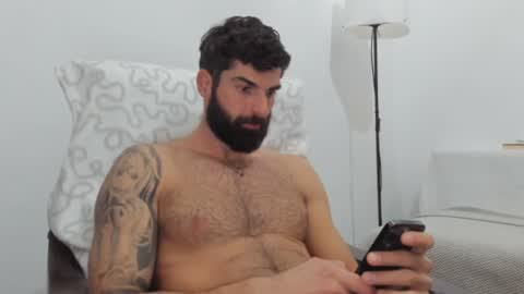 cuteeboy online show from 02.04.25
