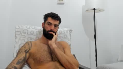 cuteeboy online show from 11.10.25