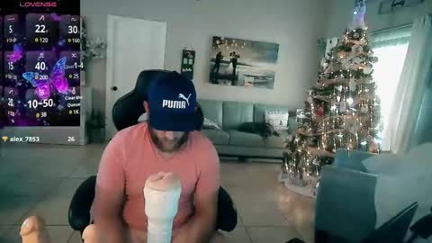 Snapshot of cutefloridaguy25 chatting on 12.21.24 onlyfansSexualAriesFL online show from 12.21.24