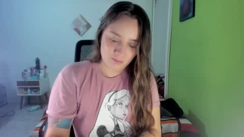 Snapshot of cutegaby333 chatting on 09.13.25 Gabriela online show from 09.13.25