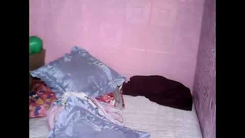 cutehornymom online show from 09.20.25