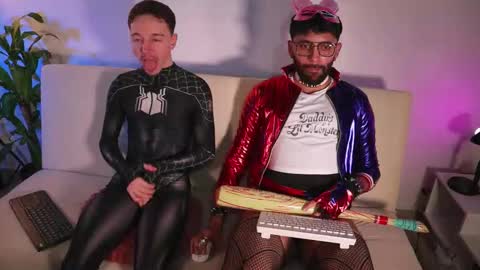 Snapshot of cutelatinboy97 chatting on 10.30.25 Camilo online show from 10.30.25