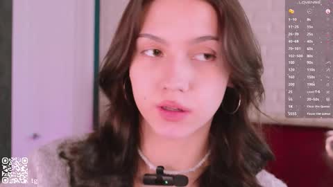 Snapshot of cutelilstar chatting on 10.11.25 kendall online show from 10.11.25