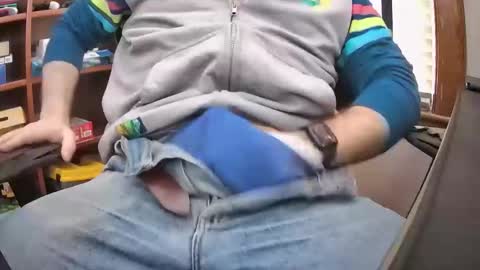 Snapshot of cutenerd15 chatting on 01.21.25 cutenerd15 online show from 01.21.25