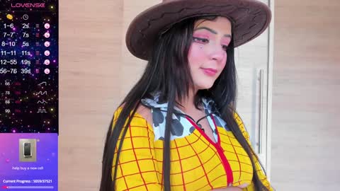 Snapshot of cutesarah_10 chatting on 12.08.24 cutesarah_10 online show from 12.08.24