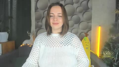 Snapshot of cutesmile_sharon chatting on 12.20.24 cutesmile sharon online show from 12.20.24