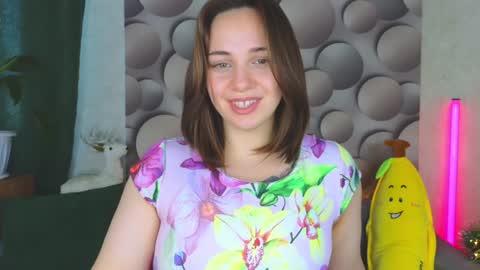 Snapshot of cutesmile_sharon chatting on 01.14.25 cutesmile sharon online show from 01.14.25