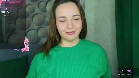 Snapshot of cutesmile_sharon chatting on 10.03.25 cutesmile sharon online show from 10.03.25