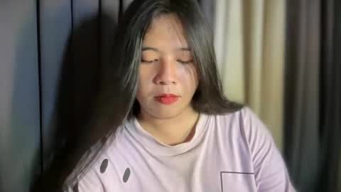 Snapshot of cutestgurl_ chatting on 06.24.26 cute online show from 06.24.26