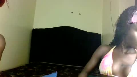 Snapshot of cutey_mara chatting on 05.11.26 cutey_mara online show from 05.11.26