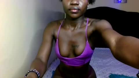 cutey_mara online show from 07.04.26