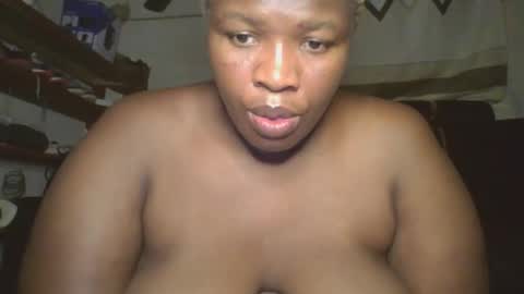 cutey_mellanin online show from 10.04.25